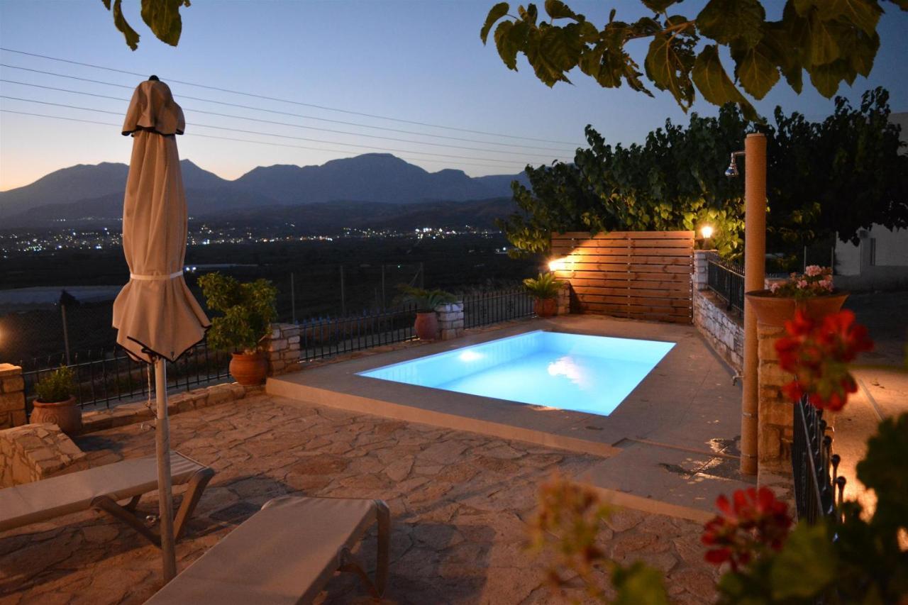Villa Fontana Péri Kültér fotó