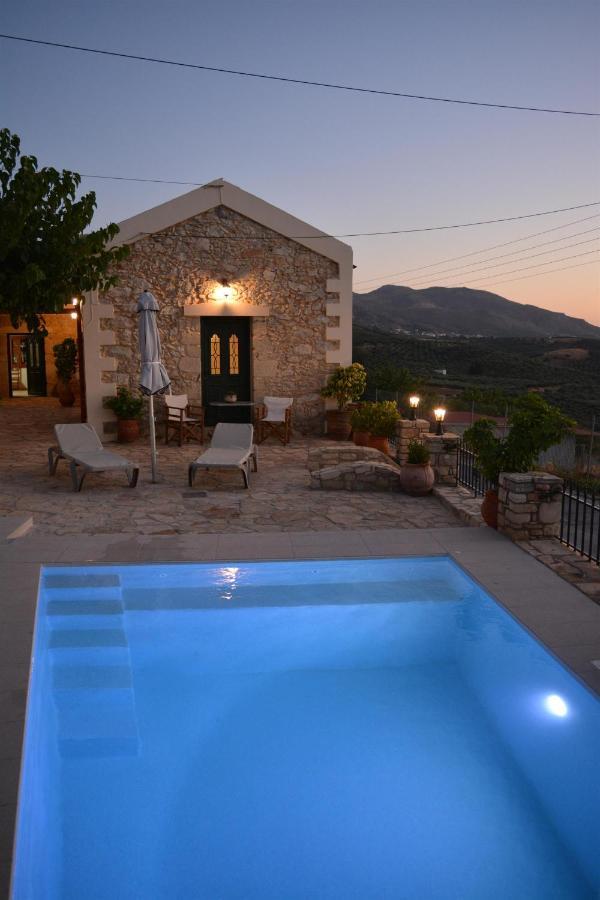Villa Fontana Péri Kültér fotó